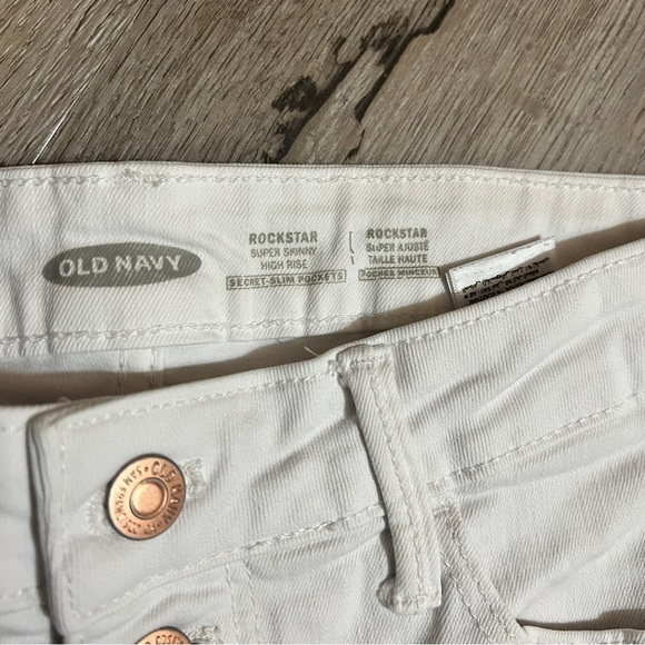 🔥SALE - Any 4 for $20. Old Navy Jeans - Picture 3 of 8